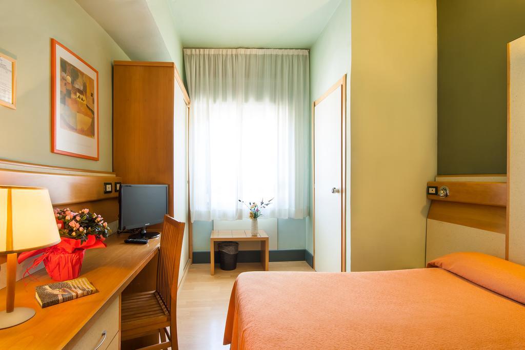 Duca Del Mare - Hotel Di Nardo Group マッサ・マリッティマ エクステリア 写真